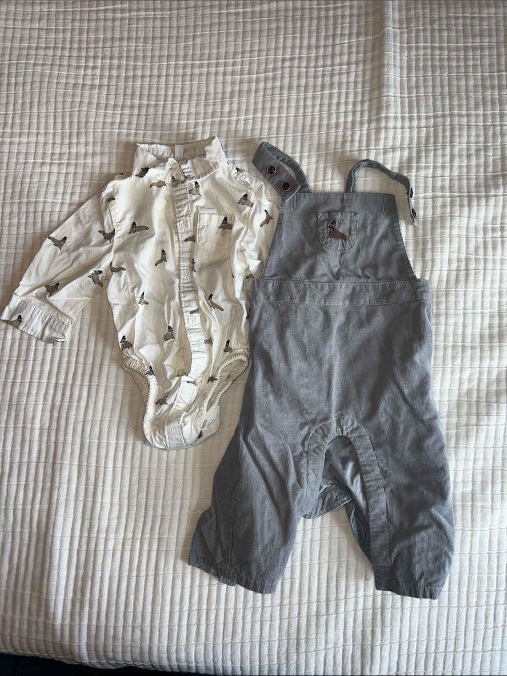 Janie and jack Gray Baby Overalls with White walrus -Print Bodysuit